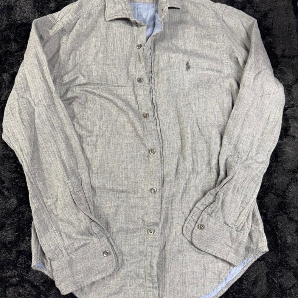 Polo Ralph Lauren gray herringbone button-up shirt in size M